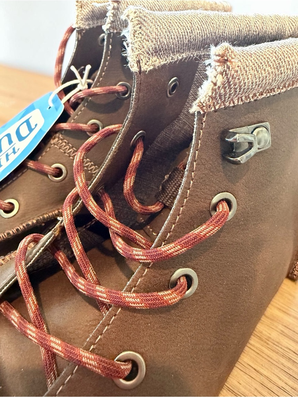NWT Hey Dude Bradley Y Classic Cocoa Boots Youth 7 Trending - Picture 3 of 8